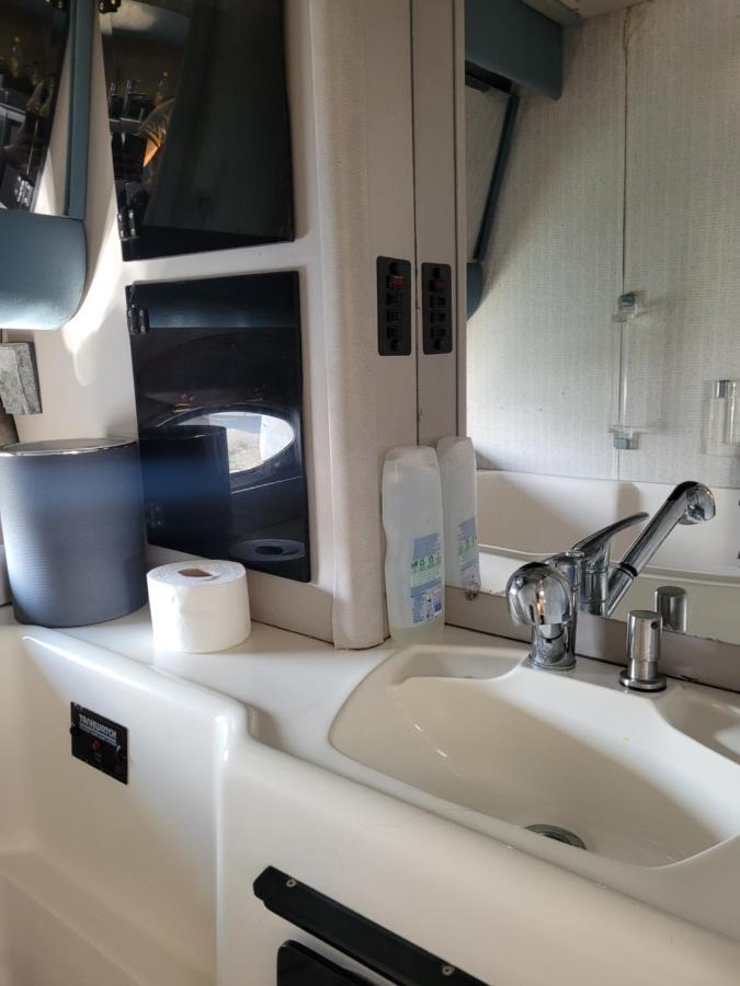 Zeus Hotel Valencia Luaran gambar